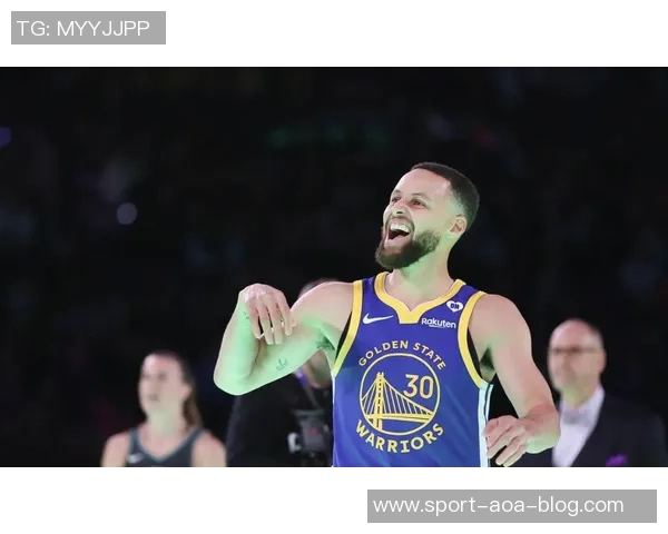 本赛季三分球表现出色的球员名单库里与克尼佩尔领衔80记以上命中率超40